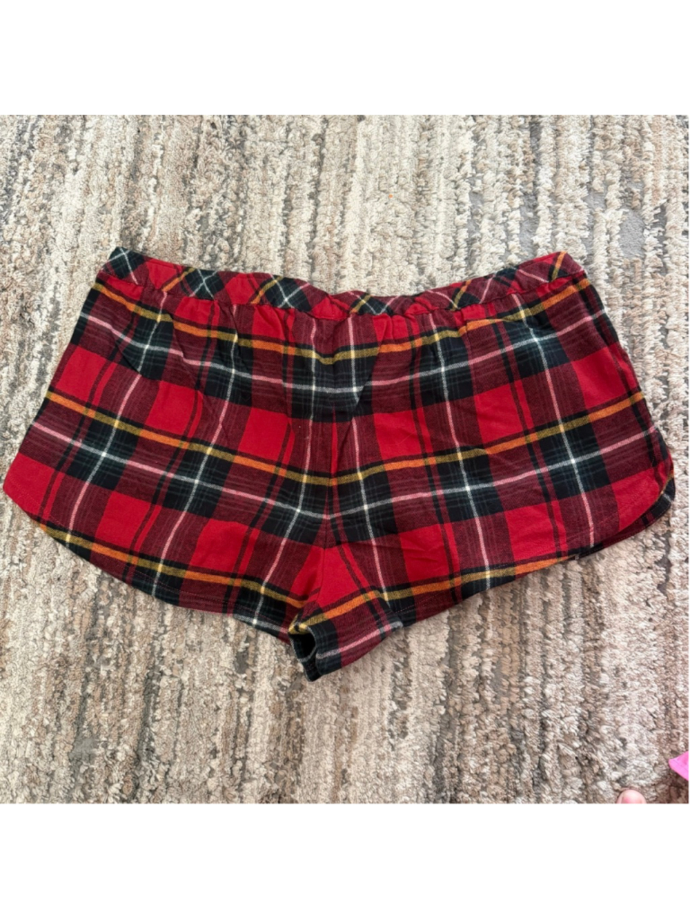 SKIMS Flannel Sleep Drawstring Short Size L Brick Holiday Plaid SKU717 - Picture 2 of 3